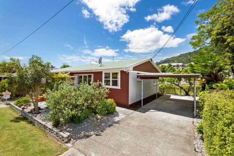 Photo of property in 18b Market Street, Picton, 7220