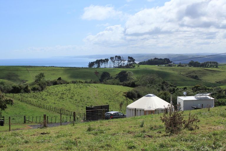 Photo of property in 641 Te Hutewai Road, Raglan, 3296