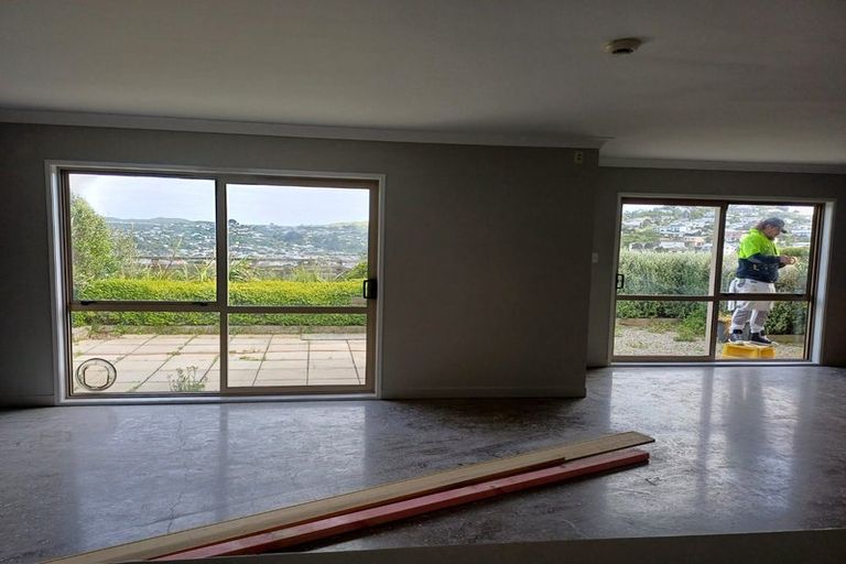 Photo of property in 15 Epic Way, Newlands, Wellington, 6037