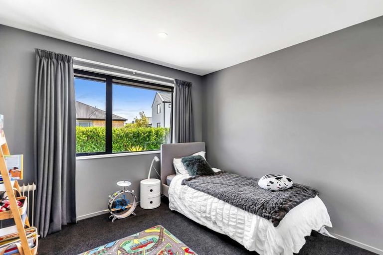 Photo of property in 11 Henrietta Street, Marshland, Christchurch, 8083