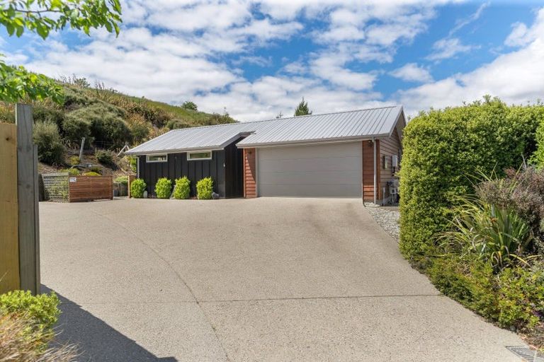 Photo of property in 6 Campden Court, Lower Shotover, Queenstown, 9304