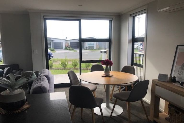 Photo of property in 10 Foley Grove, Pyes Pa, Tauranga, 3110