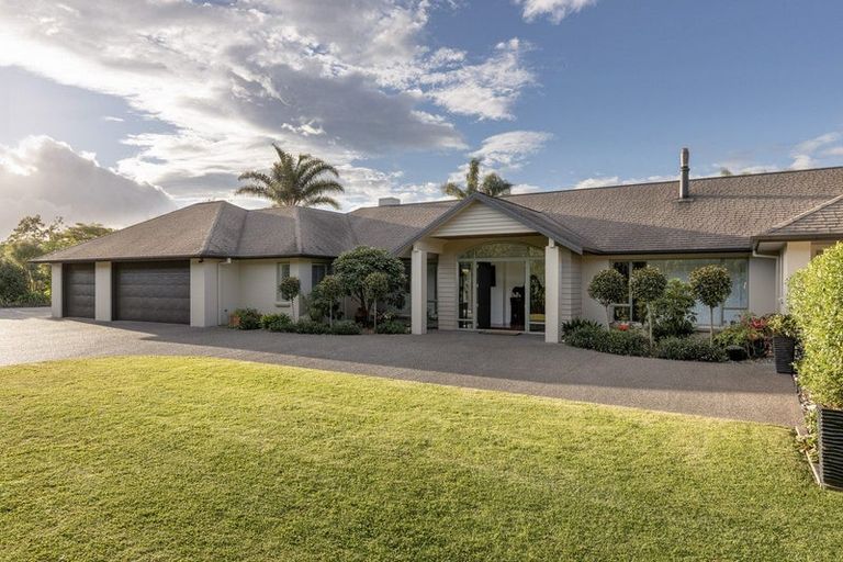 Photo of property in 118 Freeburn Road, Pyes Pa, Tauranga, 3112