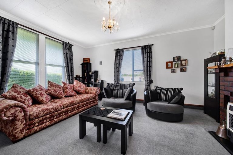 Photo of property in 21 Argyle Street, Hawera, 4610