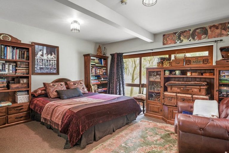 Photo of property in 2175 Main Road North, Sefton, Amberley, 7481