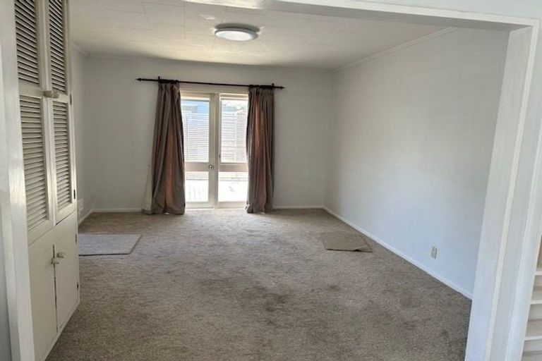 Photo of property in 11 Vaucluse Avenue, Paraparaumu Beach, Paraparaumu, 5032