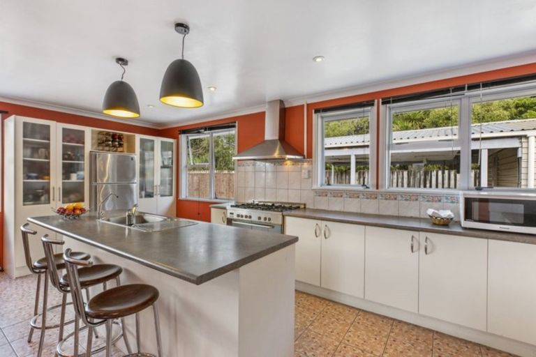 Photo of property in 54 Steven Street, Mangere East, Auckland, 2024