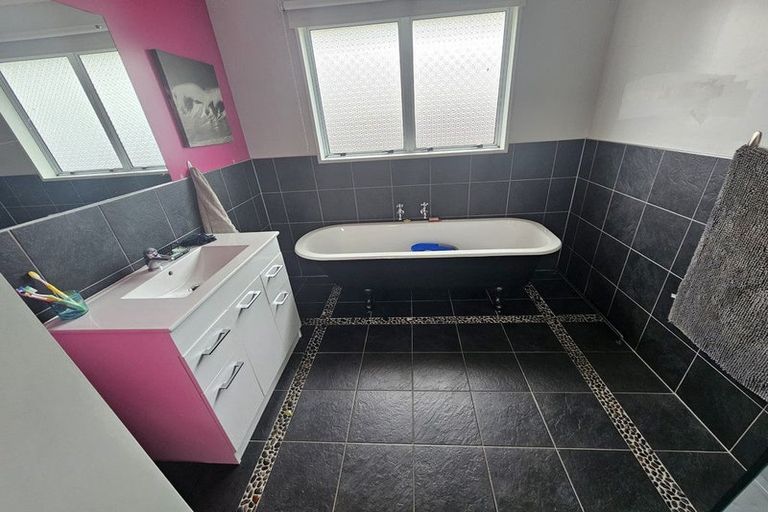 Photo of property in 72 Somerled Avenue, Dunollie, Runanga, 7803