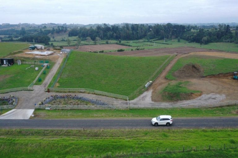 Photo of property in 126a Matarikoriko Road, Brixton, Waitara, 4382