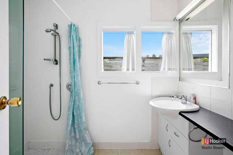 Photo of property in 40a Athenree Road, Athenree, Katikati, 3177