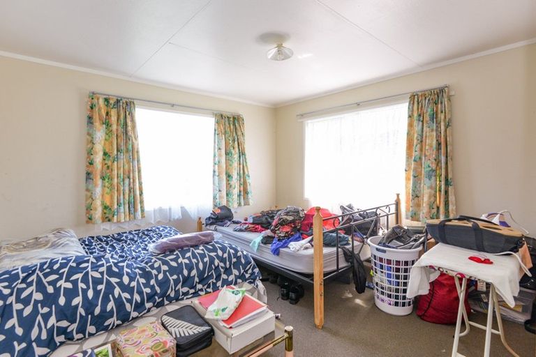 Photo of property in 612 Kiwi Street, Camberley, Hastings, 4120