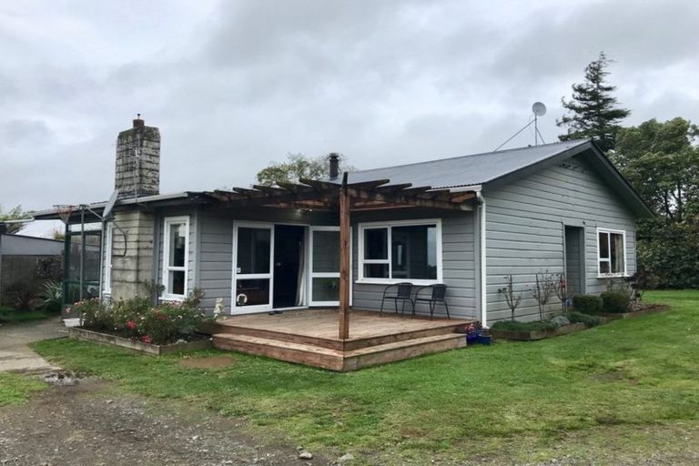 Photo of property in 627 Wortley Road, Waiongana, Inglewood, 4389