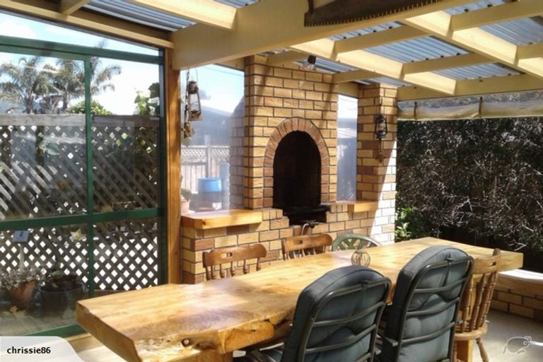 Photo of property in 28 Protea Crescent, Whitianga, 3510