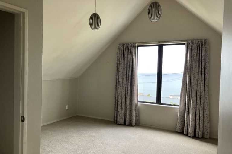 Photo of property in 1/6 Duncansby Road, Stanmore Bay, Whangaparaoa, 0932