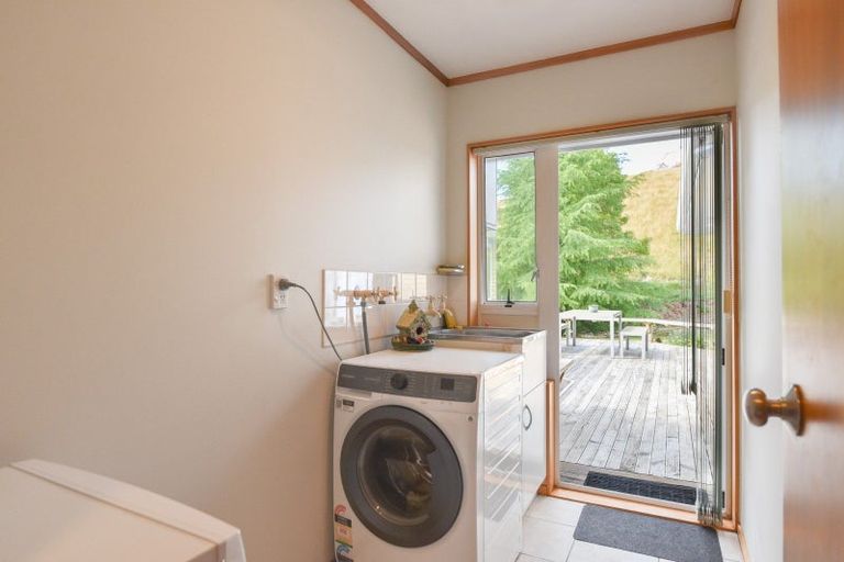 Photo of property in 12 Forest Place, Lynmore, Rotorua, 3010