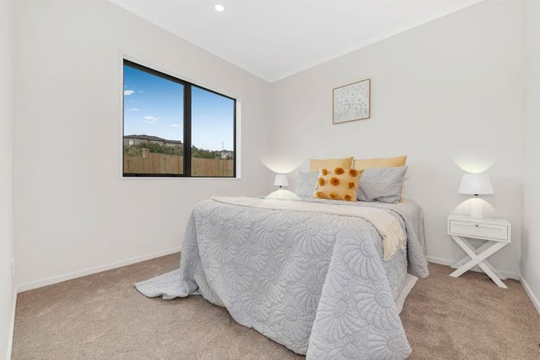 Photo of property in 30 Adamson Road, Flat Bush, Auckland, 2019