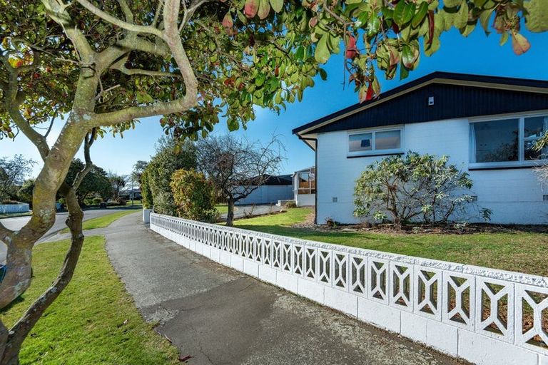 Photo of property in 24 Harling Avenue, Hillmorton, Christchurch, 8025