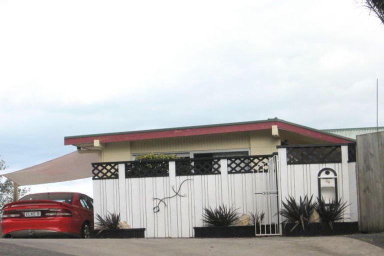 Photo of property in 38 Tanekaha Drive, Parahaki, Whangarei, 0112