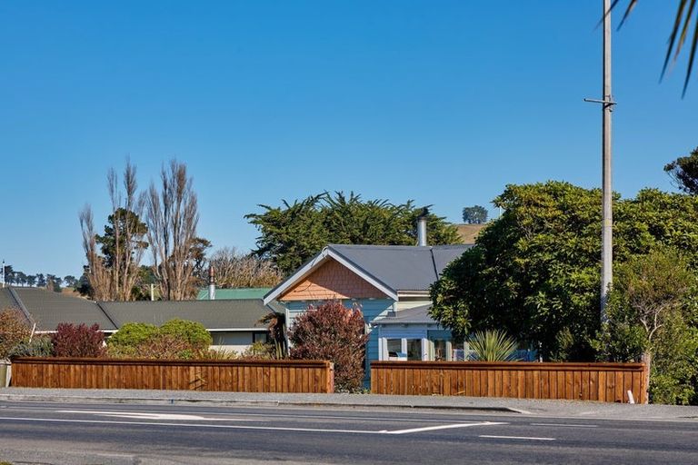 Photo of property in 123 Beach Road, Kaikoura, 7300