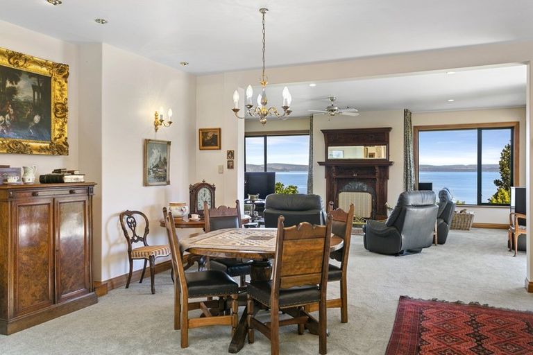 Photo of property in 40 Whakamoenga Point, Acacia Bay, Taupo, 3385