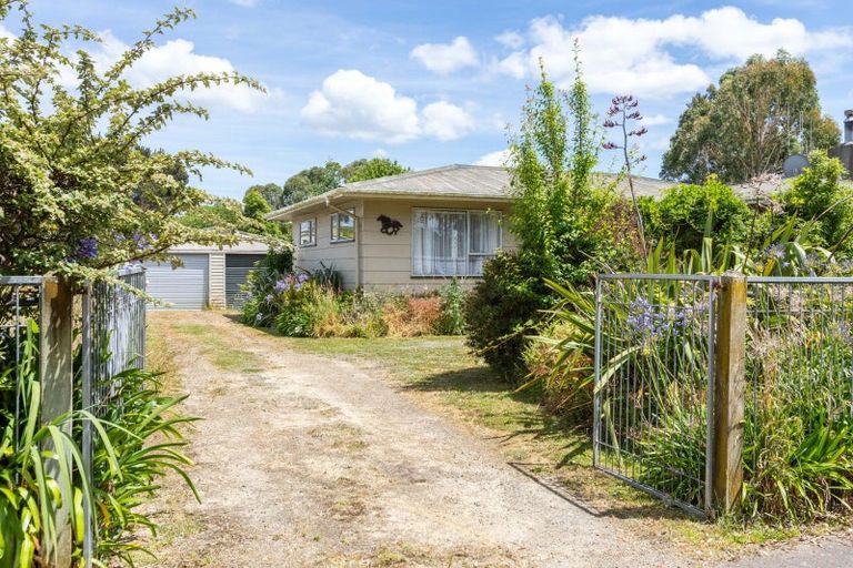 Photo of property in 93 Mclean Street, Woodville, 4920