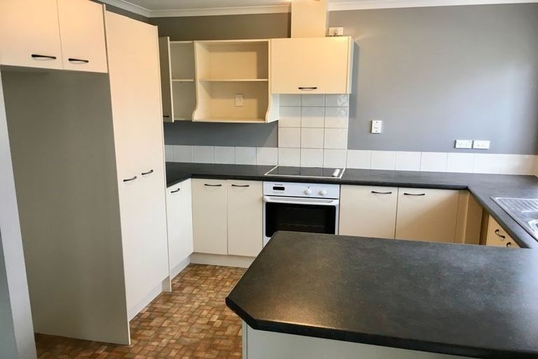 Photo of property in 76 Medvale Avenue, Flat Bush, Auckland, 2019