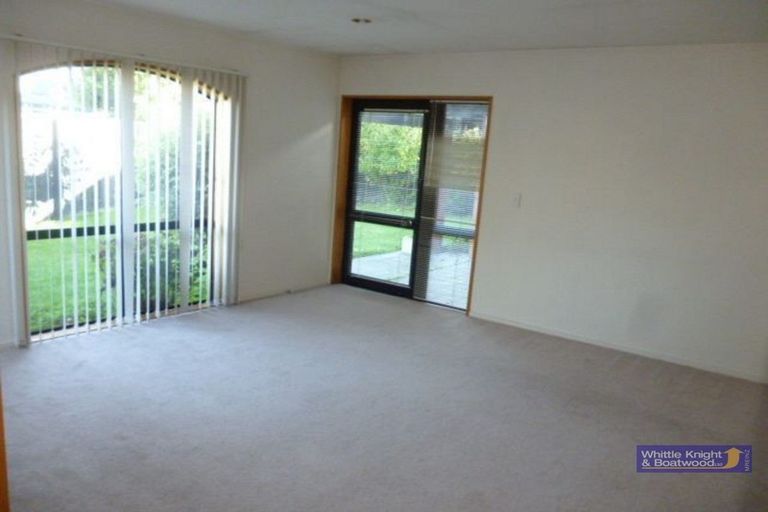 Photo of property in 8 Parkstone Avenue, Ilam, Christchurch, 8041