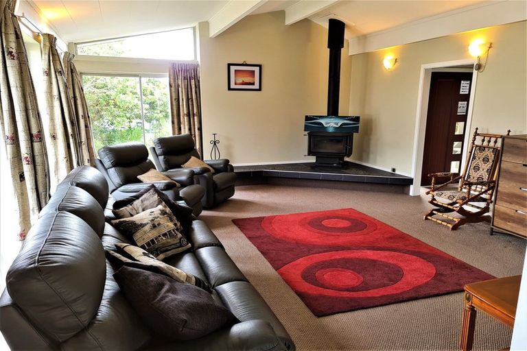 Photo of property in 30 Brougham Street, Westport, 7825