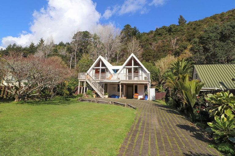 Photo of property in 24 Te Puru Creek Road, Te Puru, Thames, 3575