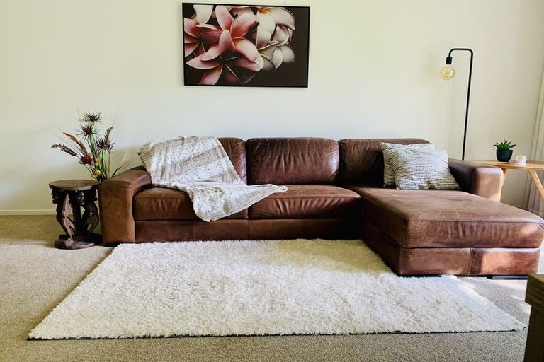 Photo of property in 2/59 Maxwelton Drive, Mairangi Bay, Auckland, 0630