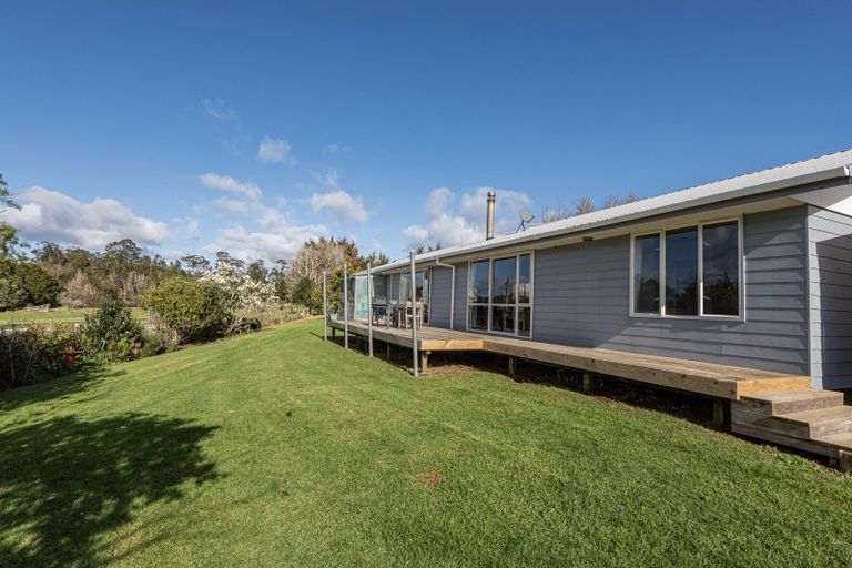 Photo of property in 32 Draffin Road, Poroti, Whangarei, 0179