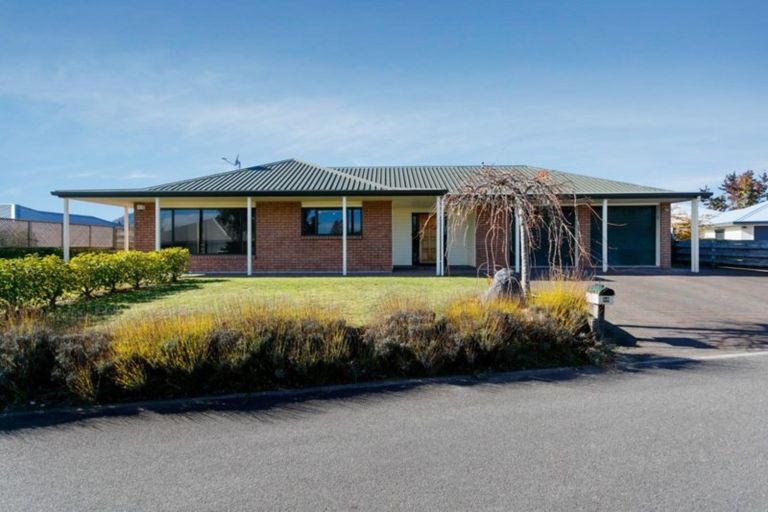 Photo of property in 56 Balmoral Drive, Hilltop, Taupo, 3330