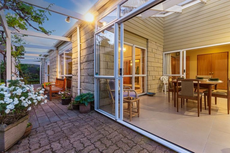 Photo of property in 12 Ngarara Road, Waikanae, 5036