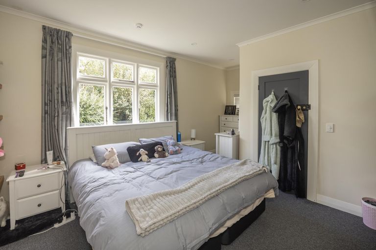 Photo of property in 64 Perth Street, South Hill, Oamaru, 9400