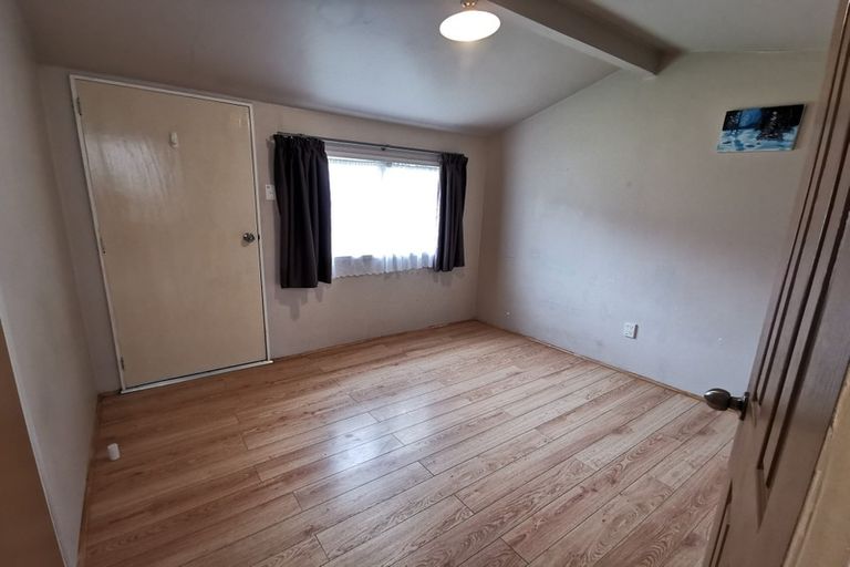 Photo of property in 67 Memorial Avenue, Ilam, Christchurch, 8053