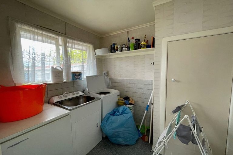 Photo of property in 7 Mccullough Avenue, Papatoetoe, Auckland, 2025
