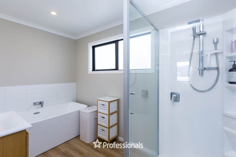 Photo of property in 12 Fitch Lane, Wallaceville, Upper Hutt, 5018