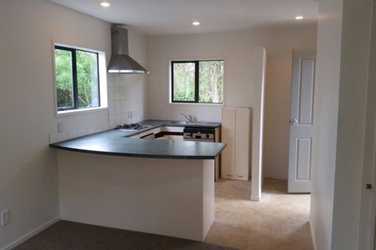 Photo of property in 12/36 West Coast Road, Glen Eden, Auckland, 0602