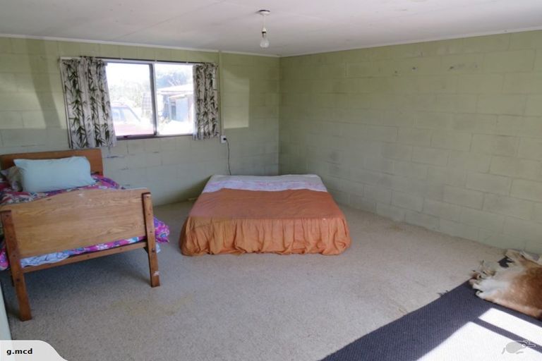 Photo of property in 18 Johnston Crescent, Haast, 7886