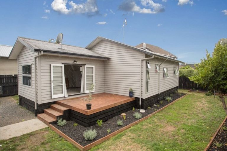 Photo of property in 357a Cambridge Road, Hillcrest, Hamilton, 3216