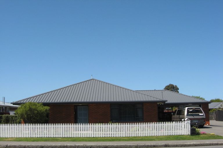 Photo of property in 56c Victoria Street, Rangiora, 7400
