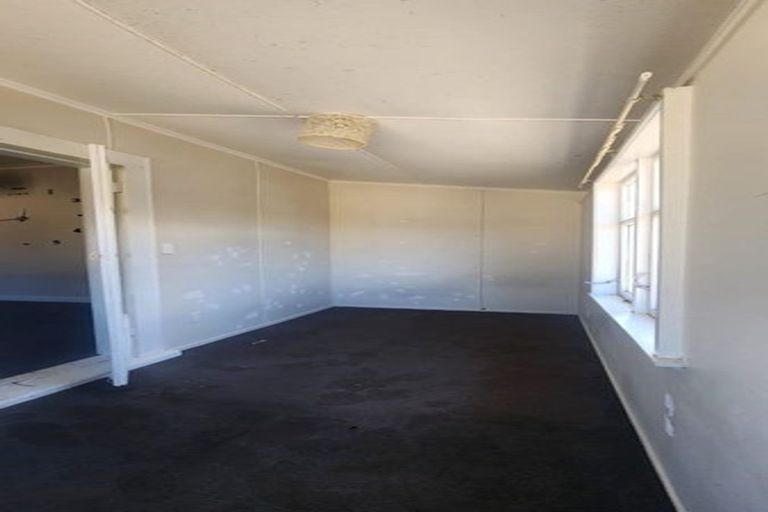 Photo of property in 308 Massey Road, Mangere East, Auckland, 2024