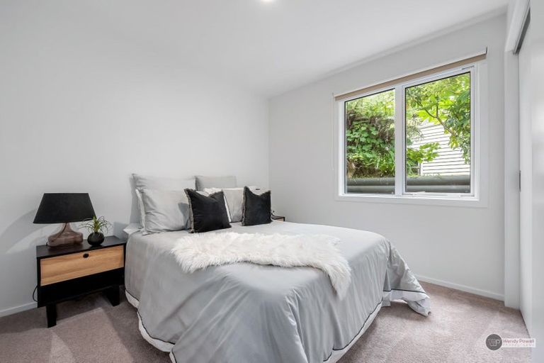 Photo of property in 2/90 Howard Road, Point Howard, Lower Hutt, 5013
