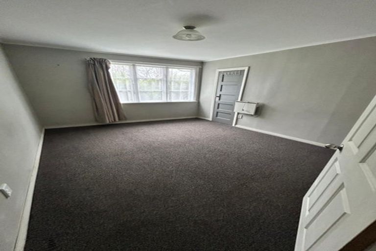 Photo of property in 54 Riley Crescent, Woolston, Christchurch, 8023