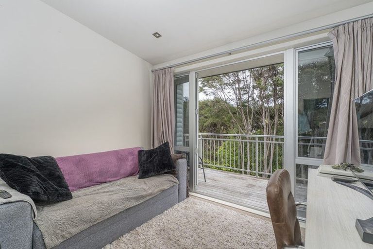 Photo of property in 50 Tarapatiki Drive, Whitianga, 3510
