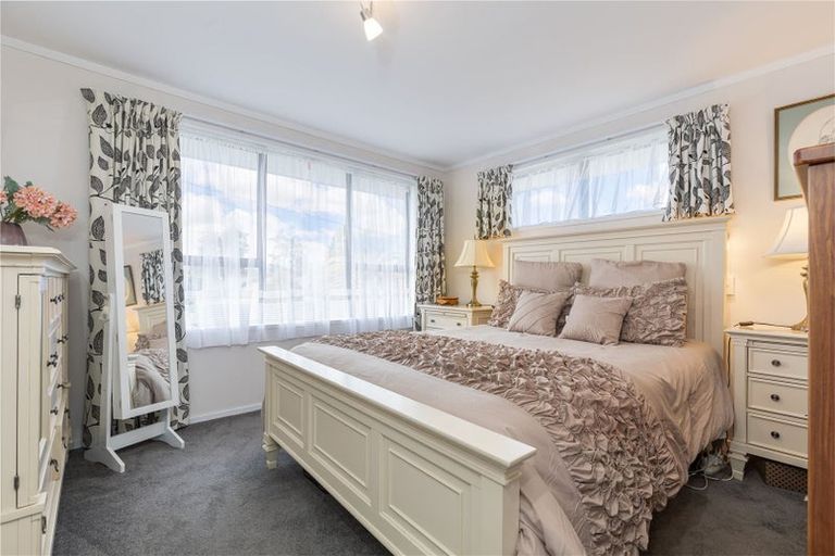 Photo of property in 17 Hakanoa Street, Huntly, 3700