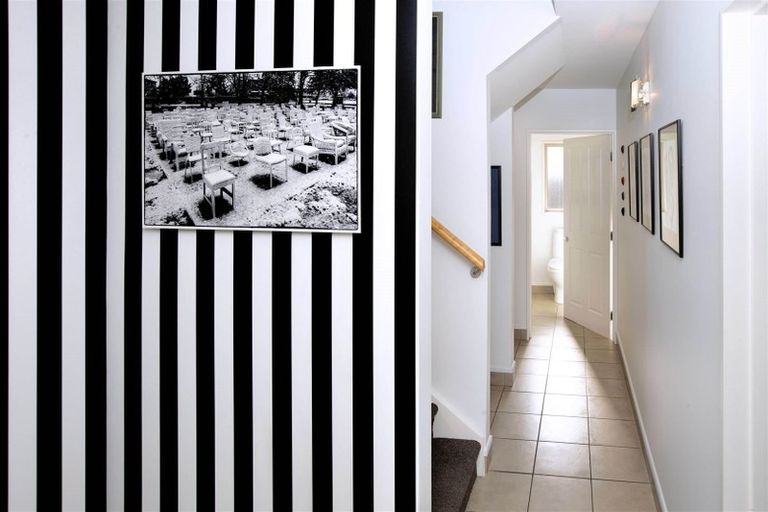 Photo of property in 1 Fieldstone Lane, Spreydon, Christchurch, 8024