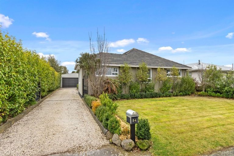 Photo of property in 34 Barnes Road, Redwood, Christchurch, 8051