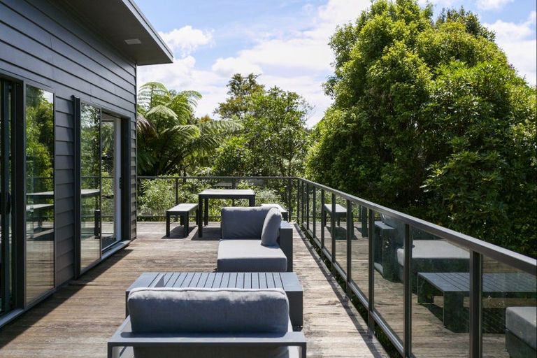 Photo of property in 5 Puratoke Rise, Pukawa Bay, Turangi, 3381