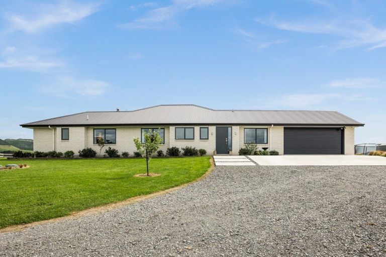 Photo of property in 21c Highlands Drive, Waipawa, 4277